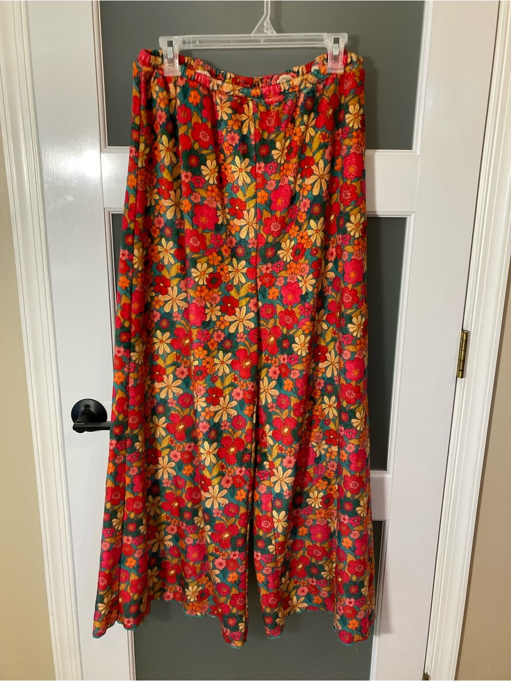 NATURAL LIFE Super comfy lounge pants by Natural Life - L - oversized wide leg!